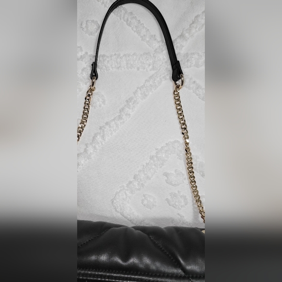 Zara Quilted Puffy Flap Bag with Chain and Leather Shoukder Strap - Picture 4 of 16